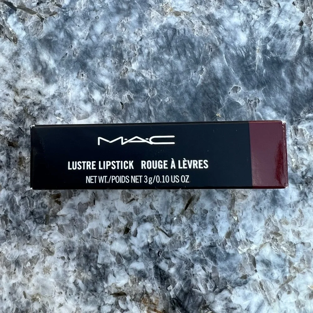 MAC LIPSTICK NIB